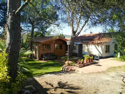 Gallery image of Cosy Chalet in L'Arboçar with Private Pool, 65 sqm in Barcelona