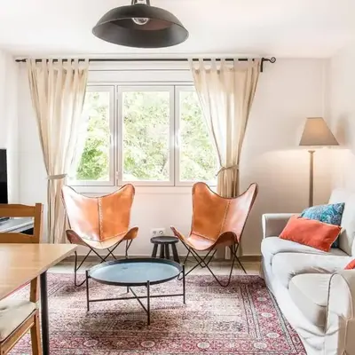 Charming Apartment With Vibrant Accents