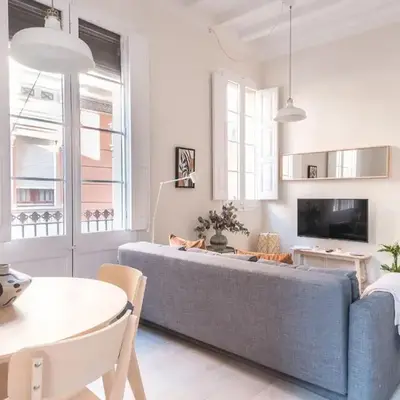 Cozy Apartment with Terrace in Gracia