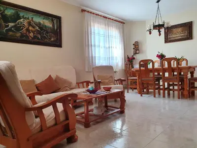 a living room with a couch and chairs and a table at Vino que del Cielo Vino. Alt Penedès (País del Cava) Barcelona in San Quintín de Mediona