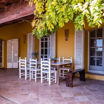 Lidia's Rural House (HUTB-0615)