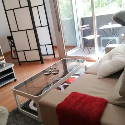 2 BEDROOMS and 2 BATHROOMS FOR 5 PAX