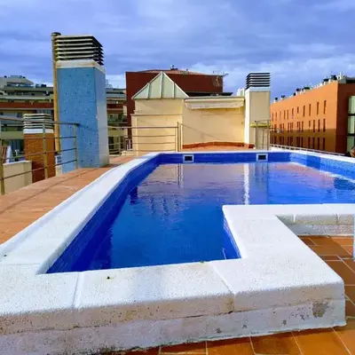 Piscina en Centro de Terrassa