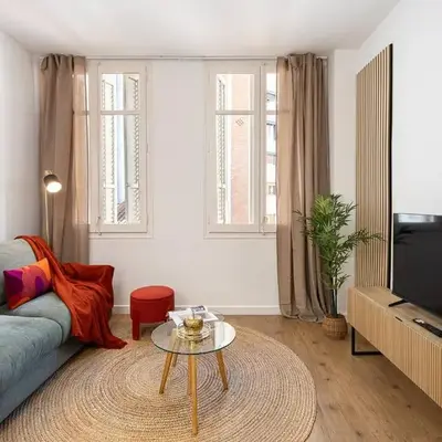 Charming 2br In Trendy Gracia