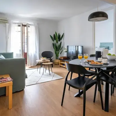 Habitat Apartments Art