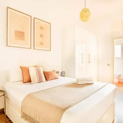 The Collection Barcelona - Pl Universitat Bright and cozy 2BD - 2BTH