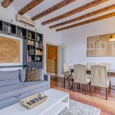 The Collection Barcelona - Cozy and bright 3BD apartment by Gran Via