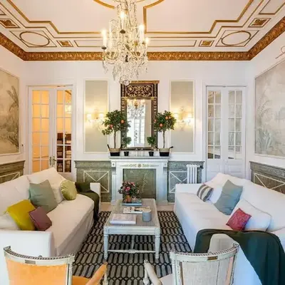 The Collection Barcelona - Placa Catalunya V Charming and Exquisite 5Bd Apartment with Large Balcony