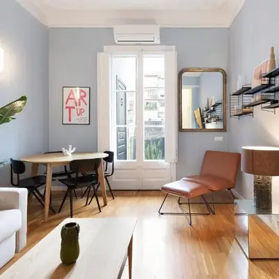Señor Urgell Apartment by Olala Homes
