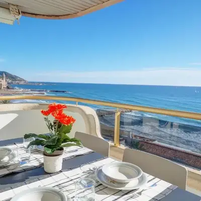 Ocean Skyline Penthouse by Hello Homes Sitges
