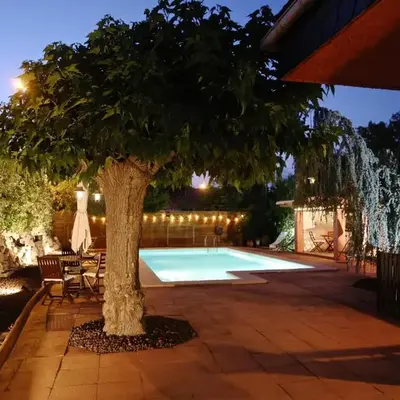 El Cedre Blau Vivienda con piscina en Granollers
