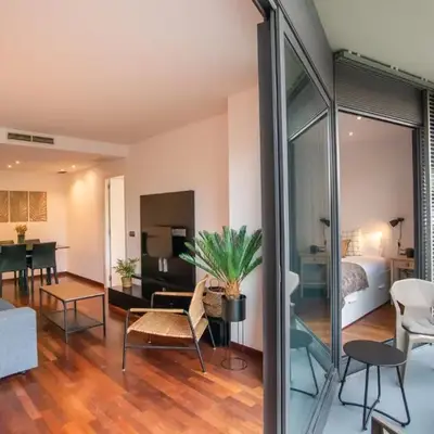 42BADR1040 New & Bright Apartment PobleNou