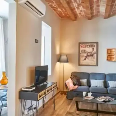 BeBarceloner Sants Apartments - 2 bedrooms