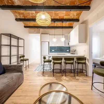 BeBarceloner Eixample Apartments - 4 bedrooms